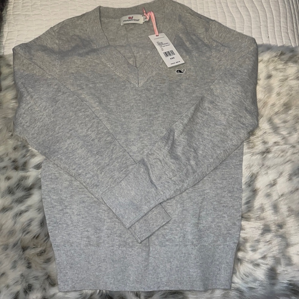 NWT Vineyard Vines Heather Cotton V-Neck Sweater